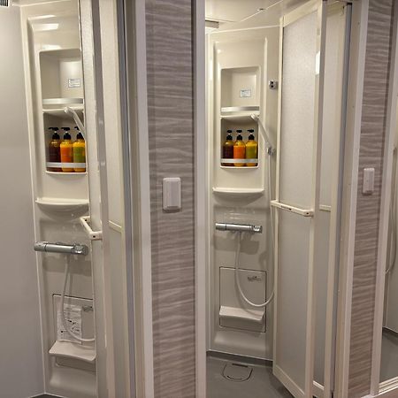 Capsule Hotel Nagasaki Exteriör bild